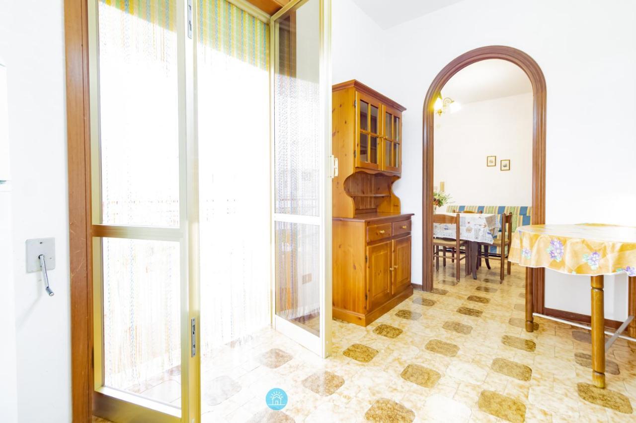 Апартаменты Moon & Sun Flat - Sant'Isidoro Сант-Исидоро Экстерьер фото