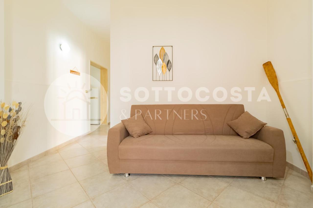Апартаменты Moon & Sun Flat - Sant'Isidoro Сант-Исидоро Экстерьер фото