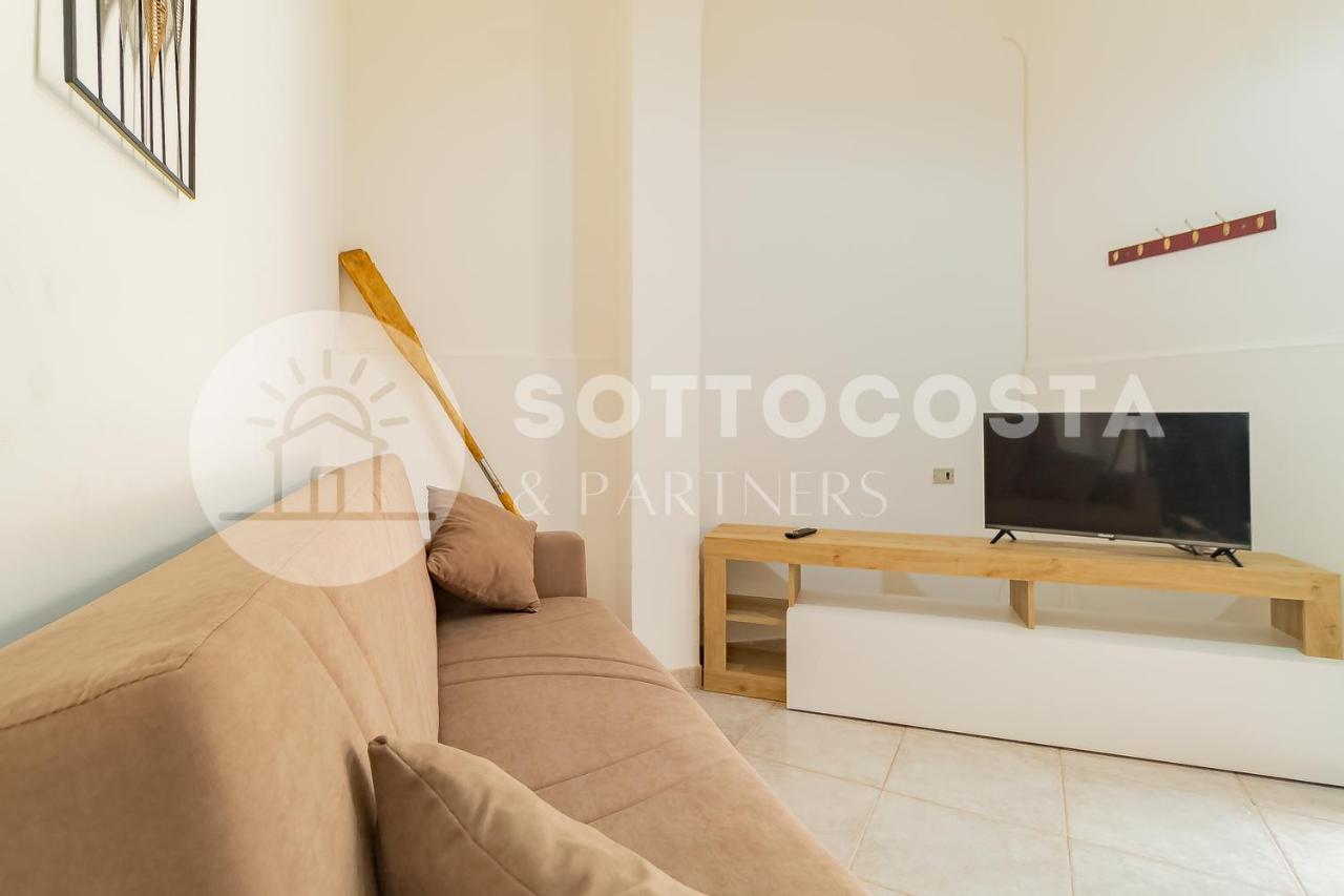 Апартаменты Moon & Sun Flat - Sant'Isidoro Сант-Исидоро Экстерьер фото